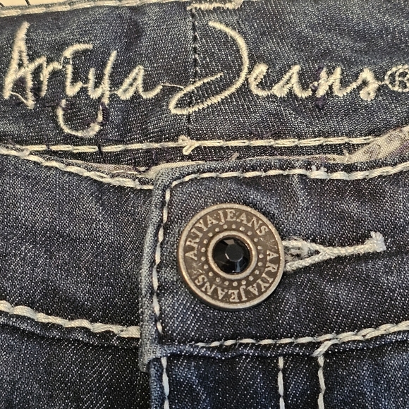 Ariya Jeans Boot Cut Faded Medium Wash Size 13/14 S - Picture 9 of 14